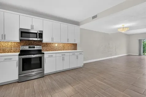 8855 SW 62nd Terrace Miami FL 33173