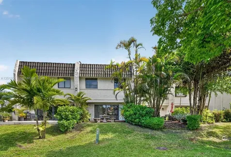 8855 SW 62nd Terrace Miami FL 33173