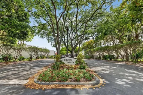 8855 SW 62nd Terrace Miami FL 33173