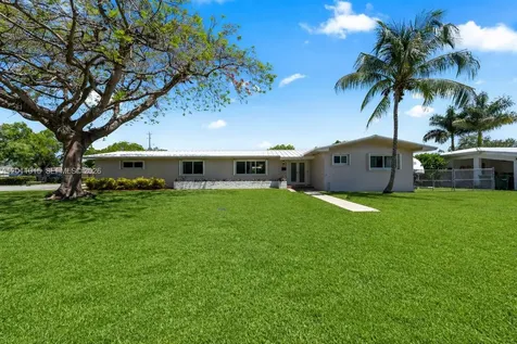 81 NW 18th Street Homestead FL 33030