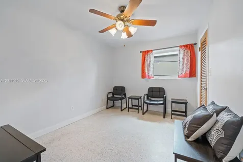 81 NW 18th Street Homestead FL 33030