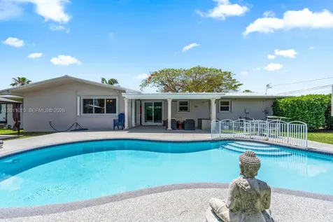 81 NW 18th Street Homestead FL 33030