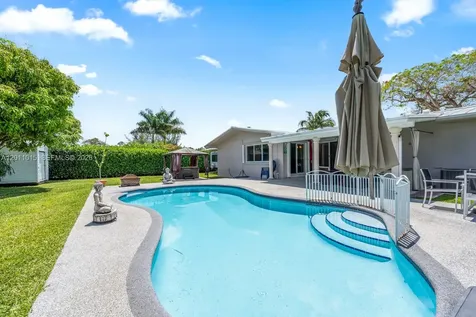 81 NW 18th Street Homestead FL 33030