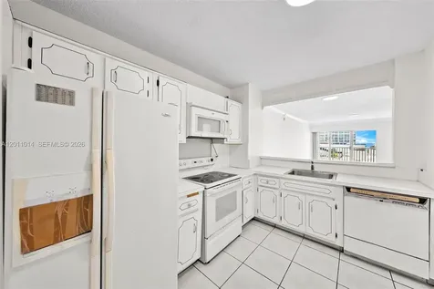 6855 Abbott Avenue Miami Beach FL 33141