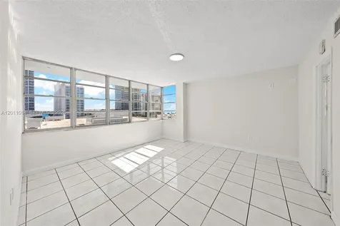6855 Abbott Avenue Miami Beach FL 33141