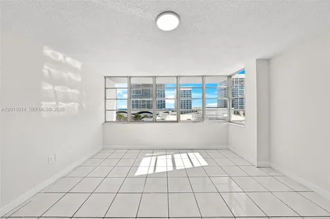 6855 Abbott Avenue Miami Beach FL 33141
