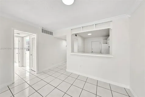 6855 Abbott Avenue Miami Beach FL 33141
