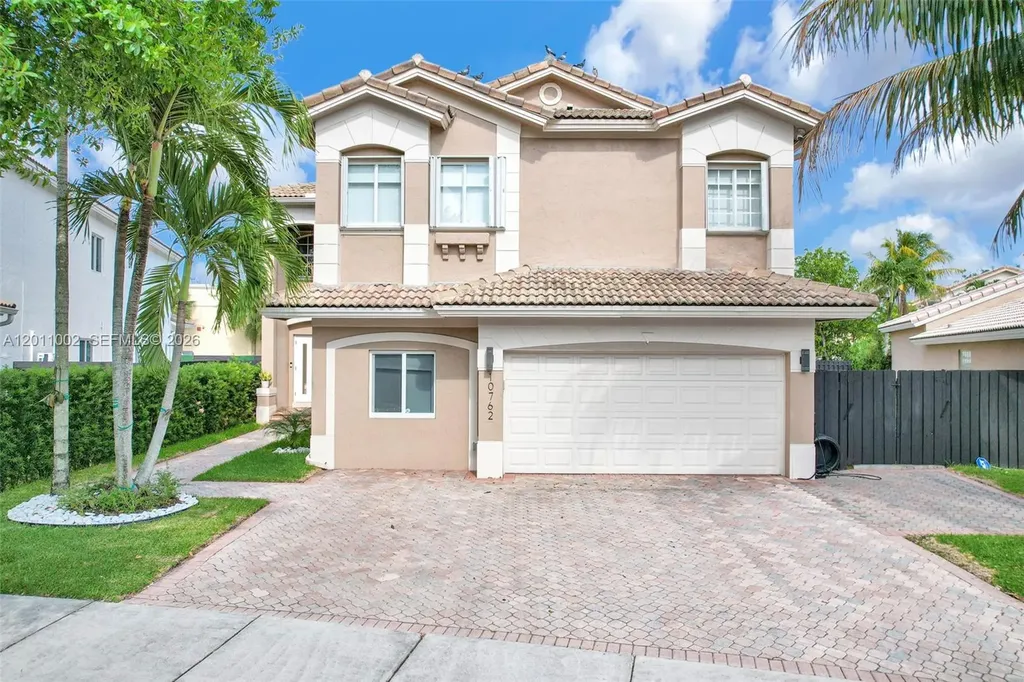 10762 NW 71st Street Doral FL 33178