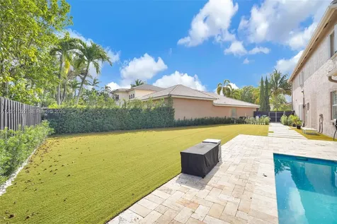 10762 NW 71st Street Doral FL 33178