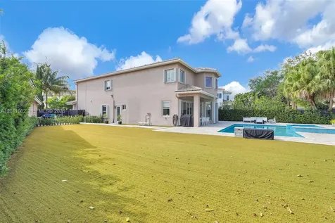 10762 NW 71st Street Doral FL 33178