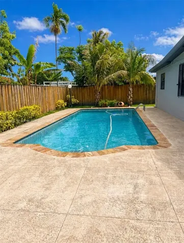 4825 SW 111th Avenue Miami FL 33165
