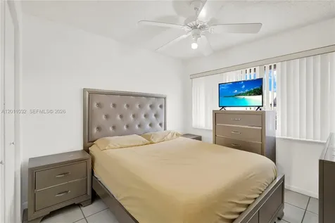 15460 SW 82nd Lane Miami FL 33193
