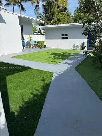 2943 SW 36th Avenue Miami FL 33133