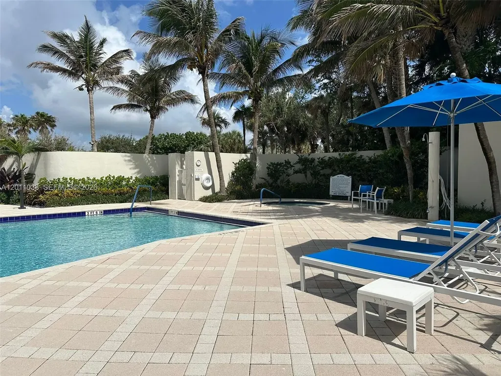 6001 N Ocean Drive Hollywood FL 33019