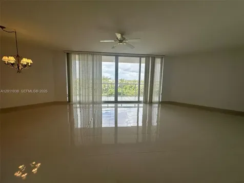 6001 N Ocean Drive Hollywood FL 33019