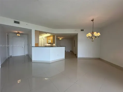 6001 N Ocean Drive Hollywood FL 33019