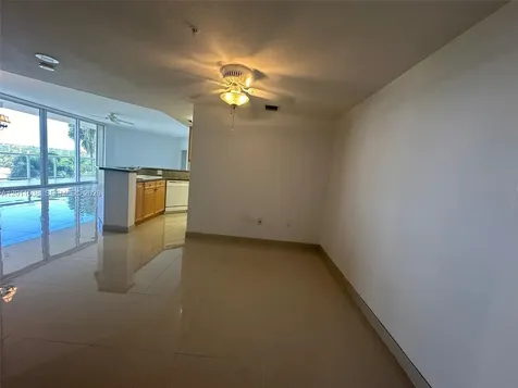 6001 N Ocean Drive Hollywood FL 33019