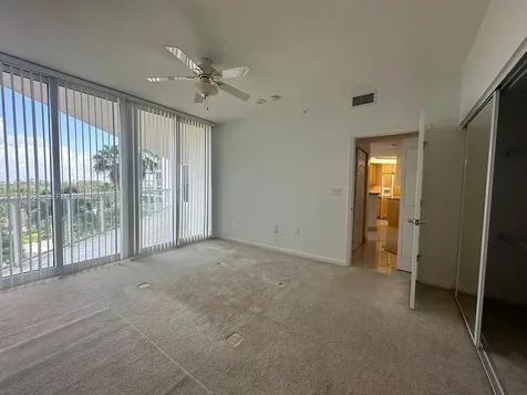 6001 N Ocean Drive Hollywood FL 33019