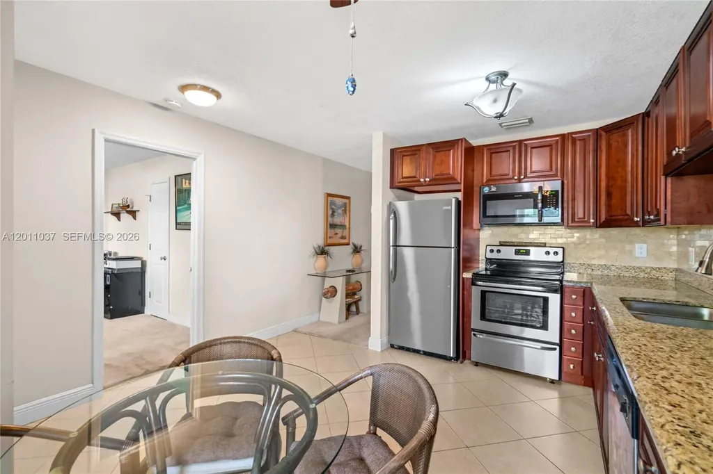 8887 Bella Vista Drive Boca Raton FL 33433