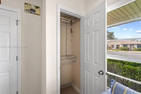 8887 Bella Vista Drive Boca Raton FL 33433