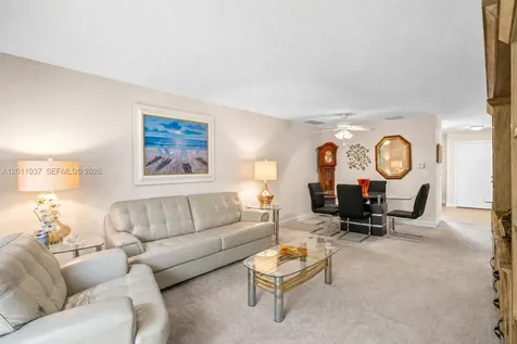 8887 Bella Vista Drive Boca Raton FL 33433