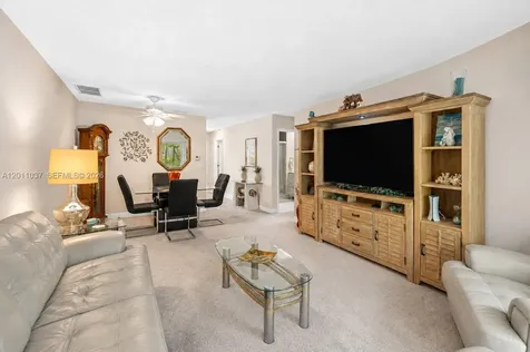 8887 Bella Vista Drive Boca Raton FL 33433