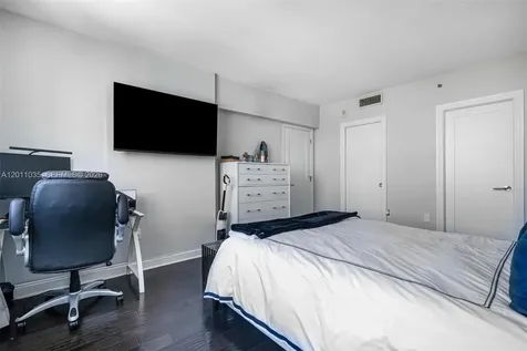 2829 Indian Creek Drive Miami Beach FL 33140