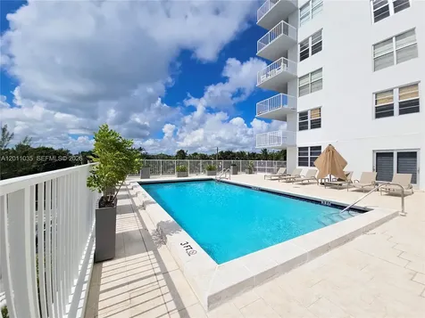 2829 Indian Creek Drive Miami Beach FL 33140