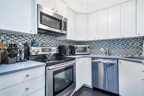 2829 Indian Creek Drive Miami Beach FL 33140