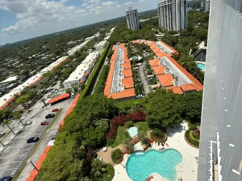 4000 Towerside Terrace Miami FL 33138