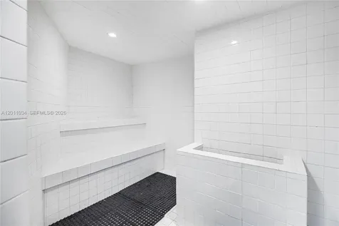 4000 Towerside Terrace Miami FL 33138