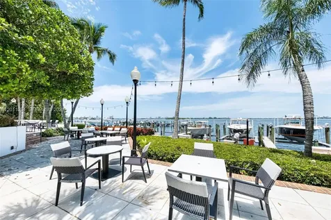 4000 Towerside Terrace Miami FL 33138