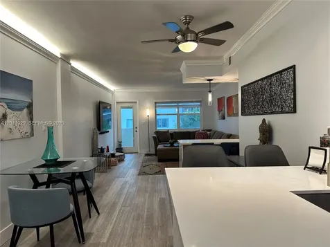 1130 11th Street Miami Beach FL 33139