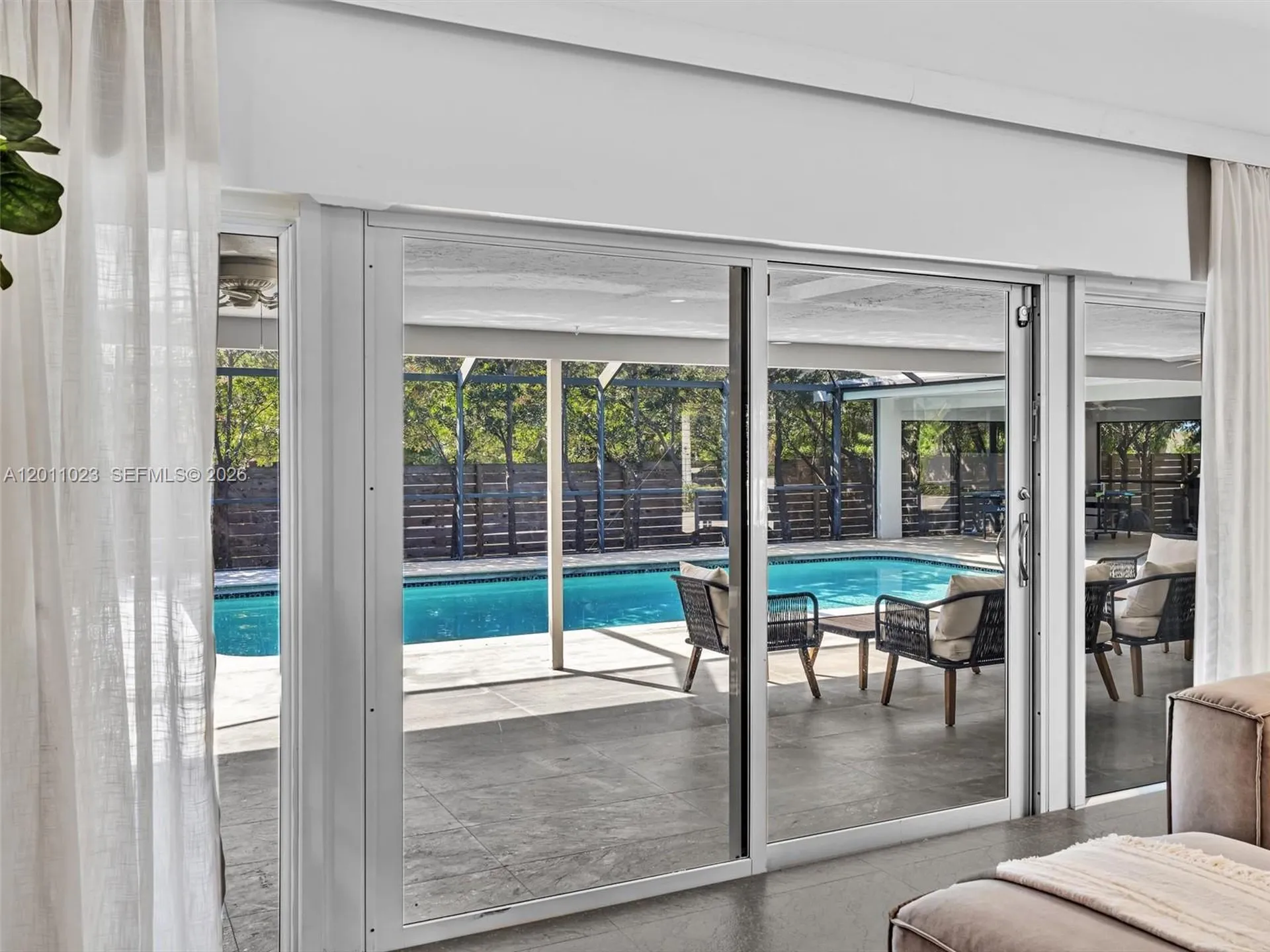 840 S Southlake Drive Hollywood FL 33019