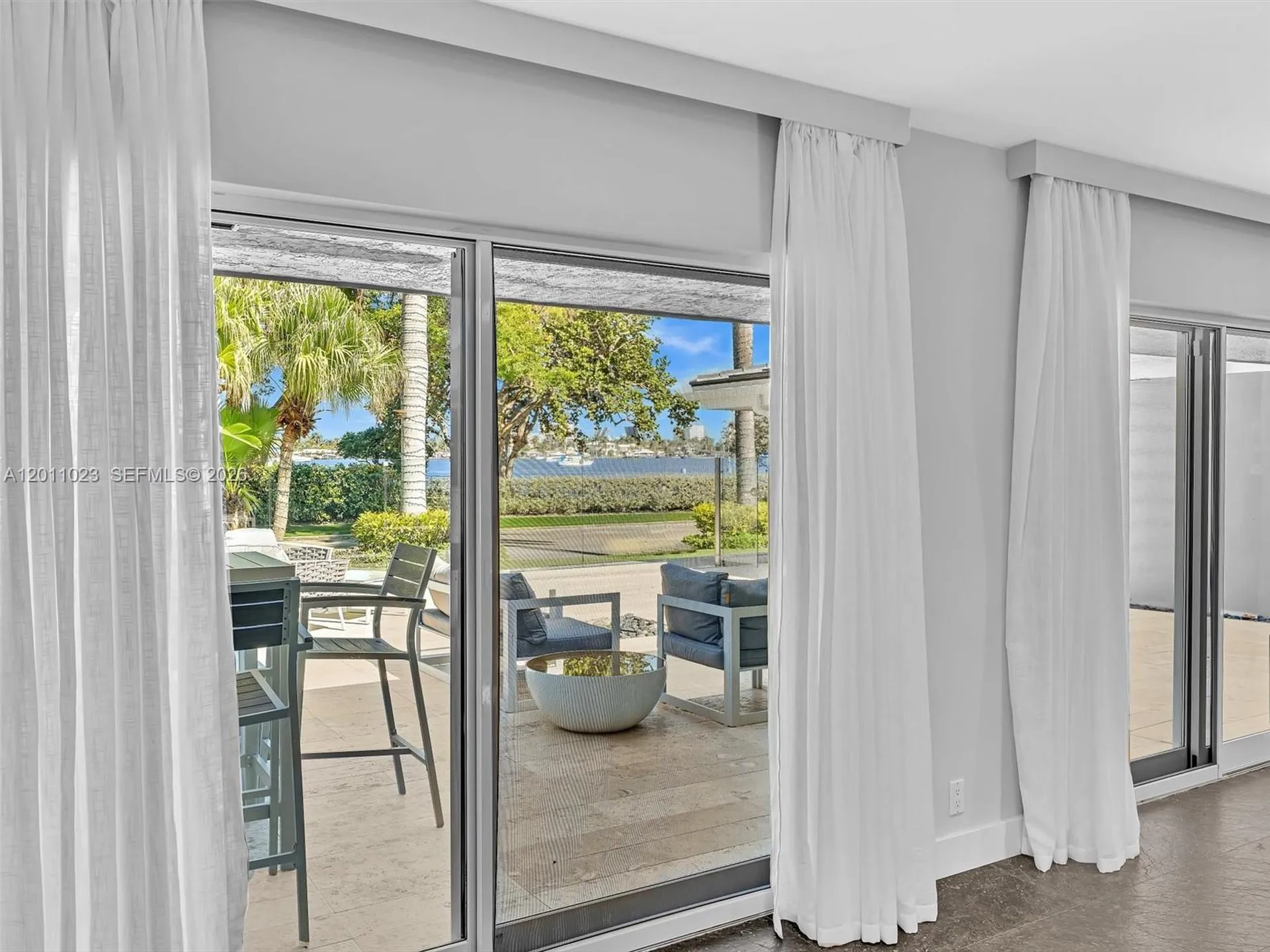 840 S Southlake Drive Hollywood FL 33019