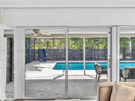 840 S Southlake Drive Hollywood FL 33019