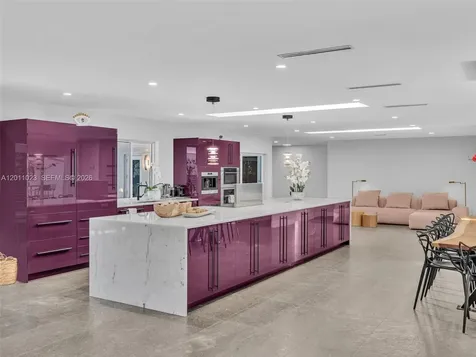 840 S Southlake Drive Hollywood FL 33019