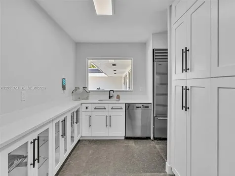 840 S Southlake Drive Hollywood FL 33019