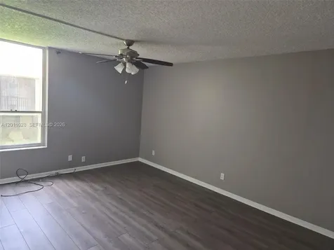7175 Orange Drive Davie FL 33314