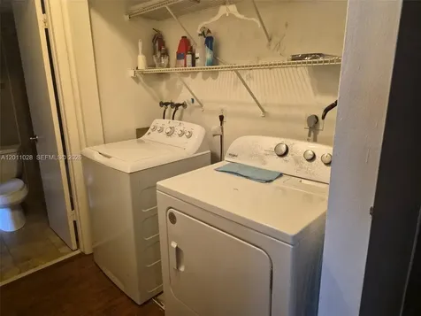 7175 Orange Drive Davie FL 33314