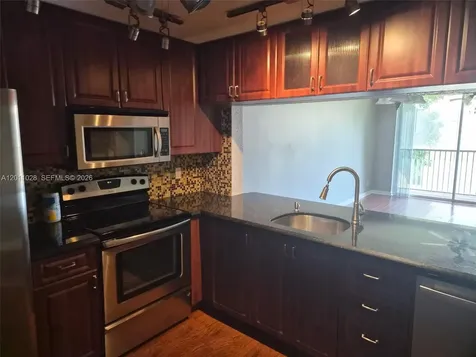 7175 Orange Drive Davie FL 33314