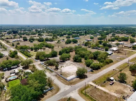 242 Bald Cypress Avenue Clewiston FL 33440