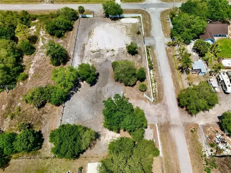 242 Bald Cypress Avenue Clewiston FL 33440