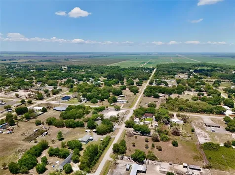 242 Bald Cypress Avenue Clewiston FL 33440