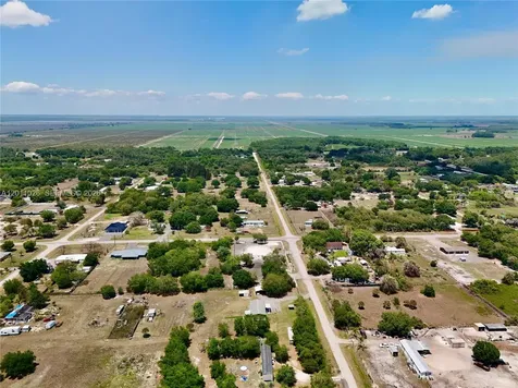 242 Bald Cypress Avenue Clewiston FL 33440