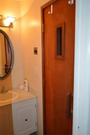 3932 Estepona Avenue Doral FL 33178