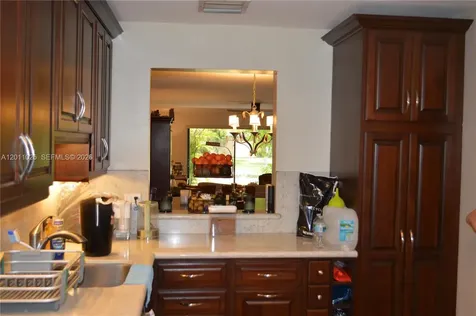 3932 Estepona Avenue Doral FL 33178