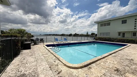 8600 Byron Avenue Miami Beach FL 33141