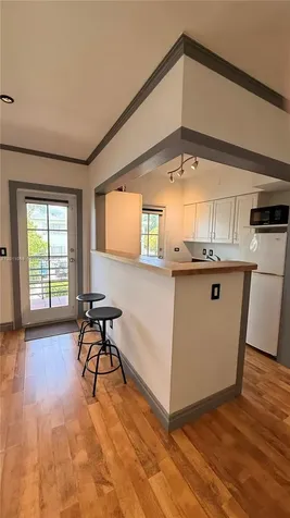 8600 Byron Avenue Miami Beach FL 33141