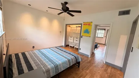 8600 Byron Avenue Miami Beach FL 33141